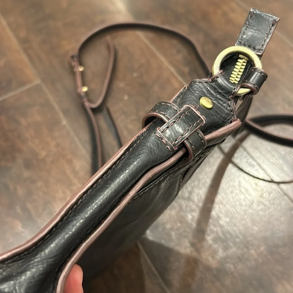 Hobo crossbody bag Black Brown Zipper Brass Ring